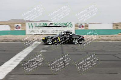media/Jun-01-2025-CalClub SCCA (Sun) [[eae223c5dd]]/Group 5/Race (Front Straight)/